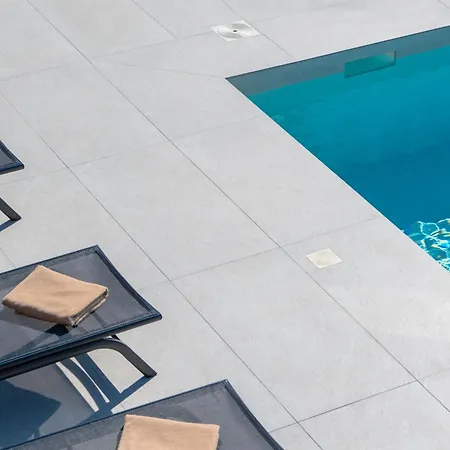 Kalea With Pool, And Jacuzzi