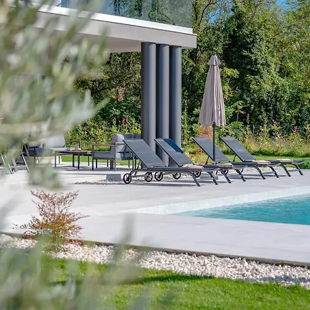 Kalea With Pool, And Jacuzzi Veligolji