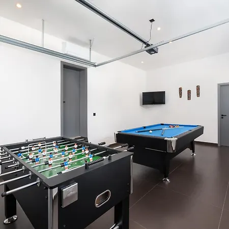 Kalea With Pool, And Jacuzzi * Veligolji