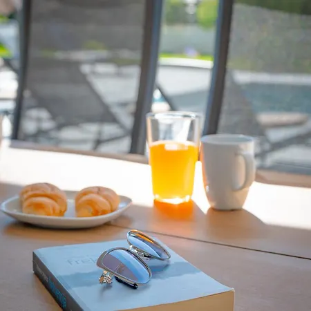 Villa Kalea With Pool, And Jacuzzi Veligolji