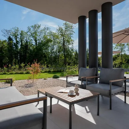 Kalea With Pool, And Jacuzzi Villa *