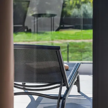 Kalea With Pool, And Jacuzzi Veligolji