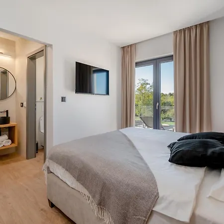 Kalea With Pool, And Jacuzzi Villa Veligolji