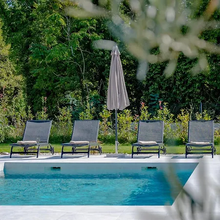 Kalea With Pool, And Jacuzzi