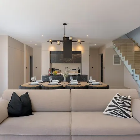 Villa Kalea With Pool, And Jacuzzi Veligolji