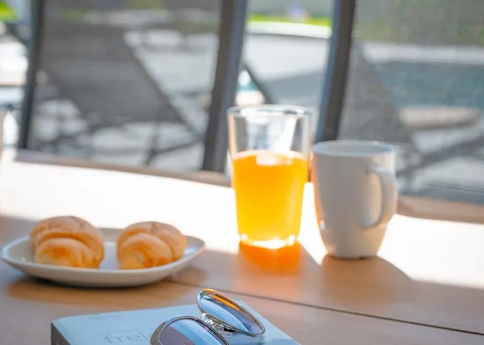 Vila Kalea With Pool, And Jacuzzi Veligolji